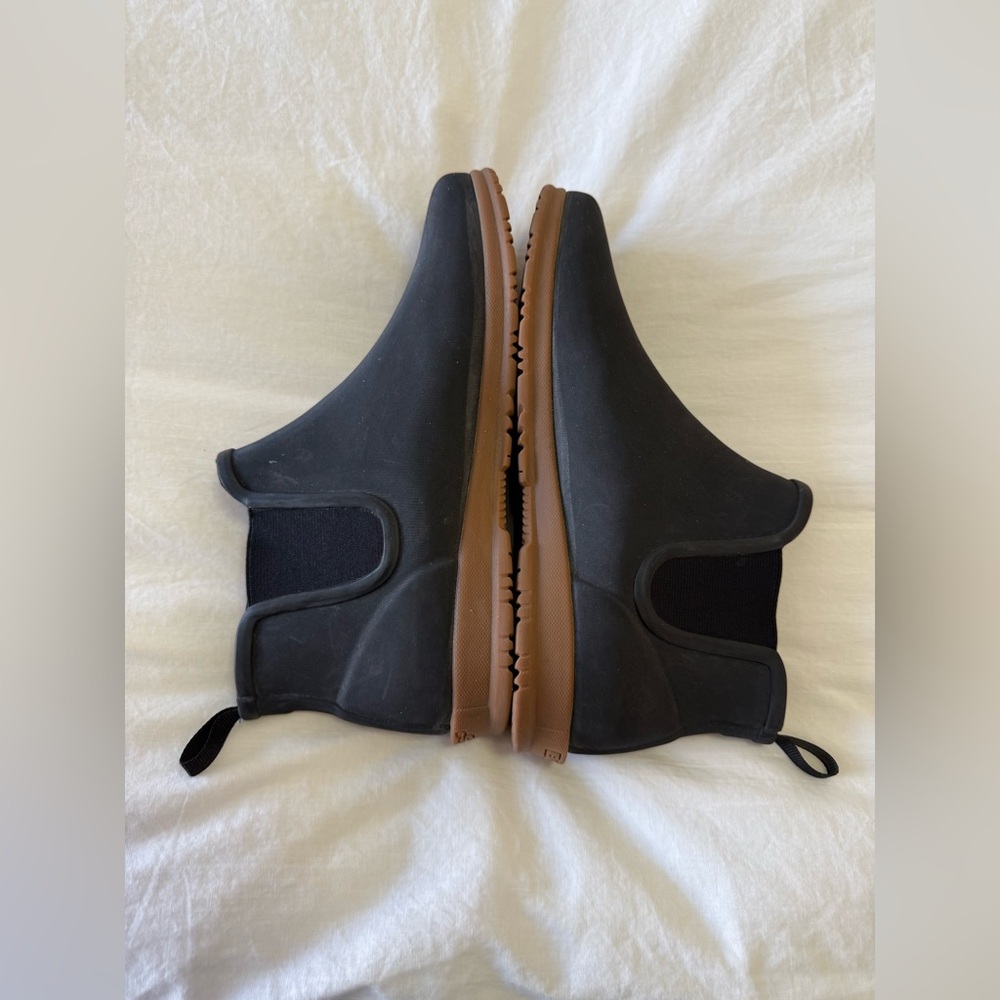 Bogs | Women's 9 | Sweetpea Ankle Waterproof Rubber Rain Boots Waterproof Black - Picture 5 of 8